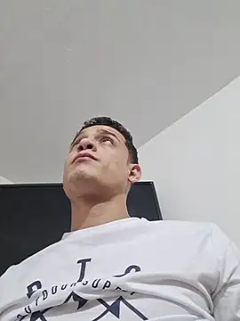 Ethanho0t online show from October 29, 12:18 pm