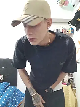 Ethanho0t online show from October 31, 6:47 am