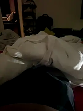 Snapshot of Galal_22 chatting on January 9, 8:06 am Galal 22 online show from January 9, 8:06 am