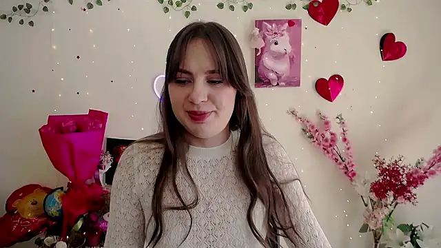 Amanda Bright  online show from March 23, 9:02 am