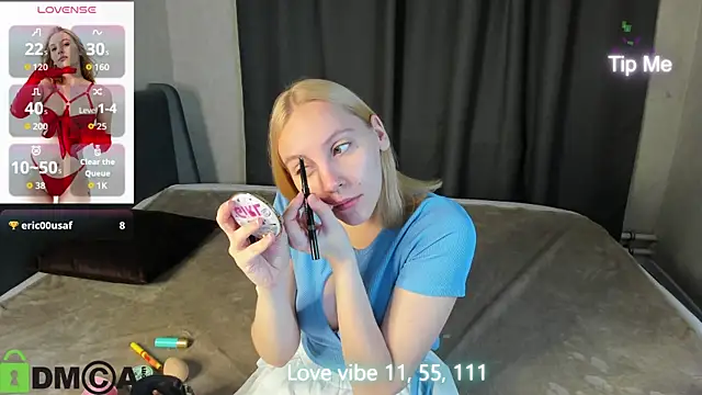 Snapshot of Anna_Chelsea chatting on October 9, 11:36 pm Anna Chelsea online show from October 9, 11:36 pm