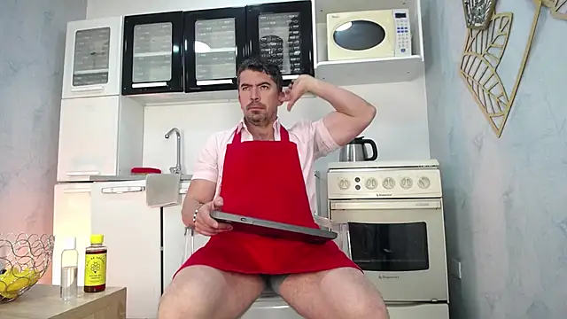 Snapshot of JuanKFit_45 chatting on November 14, 1:43 pm JuanKFit 45 online show from November 14, 1:43 pm