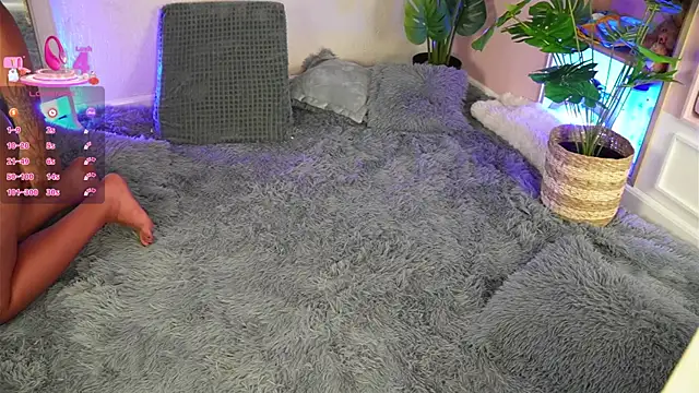 AnnieCouperr online show from October 10, 7:57 pm