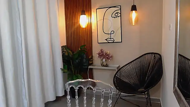 Lia Mar  online show from March 14, 6:35 pm