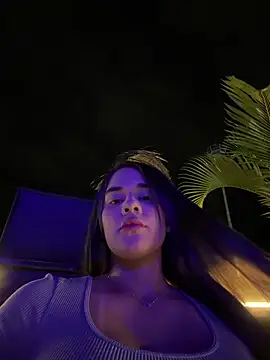 BellaLeclair online show from February 16, 12:51 am