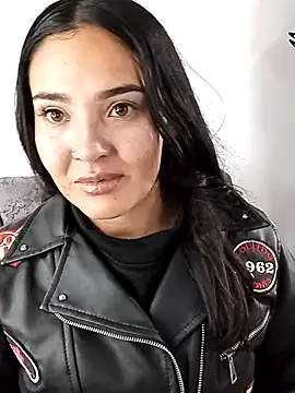 meli  brown online show from October 10, 6:34 am