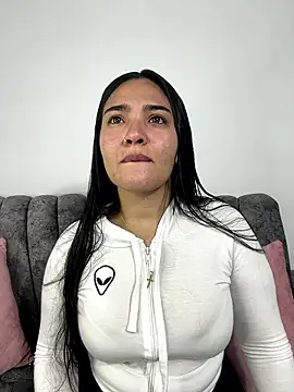 meli  brown online show from January 6, 12:25 am