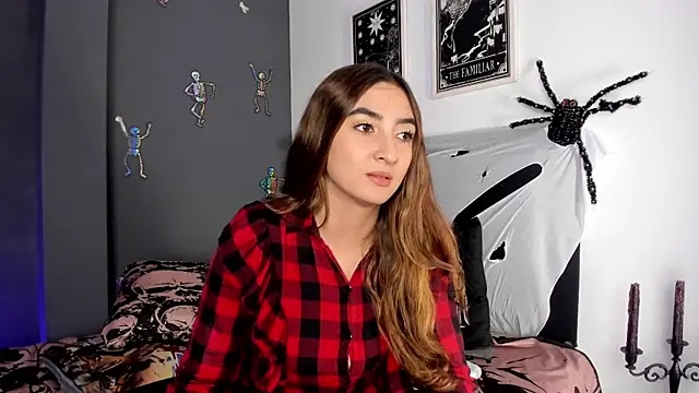 Snapshot of Alice_Dickinssonn chatting on October 30, 1:45 pm Alice Dickinssonn online show from October 30, 1:45 pm