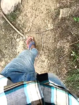 Snapshot of OmeningFurorji chatting on October 18, 9:54 am OmeningFurorji online show from October 18, 9:54 am