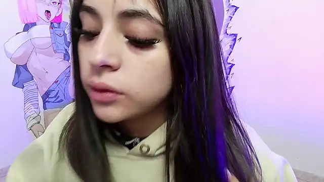 sofi lara28 online show from June 2, 1:02 pm