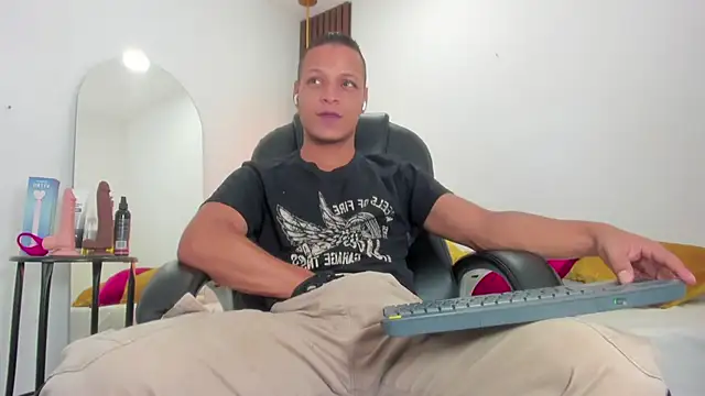 Ricky Owens1 online show from September 13, 1:00 pm