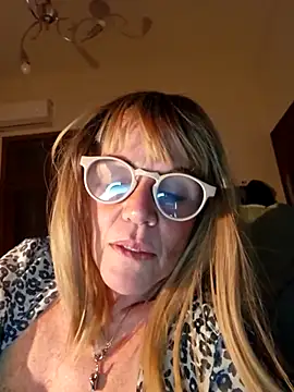 Polly23 online show from October 21, 4:35 am