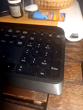 Snapshot of Endriuu09 chatting on September 11, 8:42 pm Endriuu09 online show from September 11, 8:42 pm