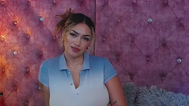 MaddisonBelucci online show from November 21, 8:51 pm