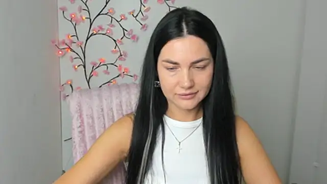 Snapshot of Lune_Moon chatting on July 12, 5:53 am Lune Moon online show from July 12, 5:53 am