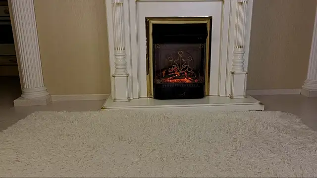 holylisssa online show from April 28, 8:52 am