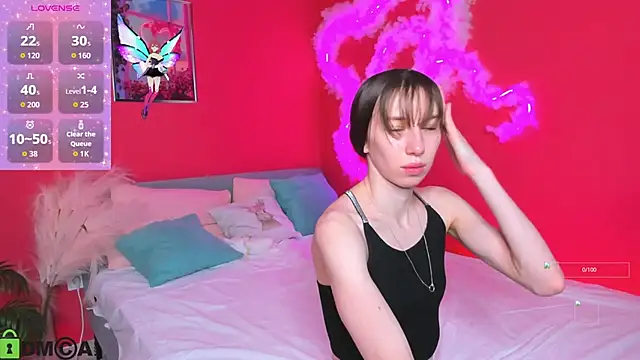 Lisbeth  Salander online show from November 17, 2:39 am