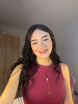 mandy222  online show from April 14, 5:24 am