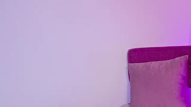 KITY HILL online show from February 17, 3:25 am