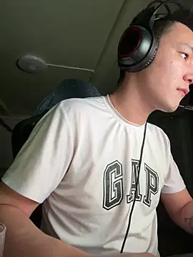 Snapshot of Dikii-vano chatting on January 13, 9:53 pm Dikii-vano online show from January 13, 9:53 pm