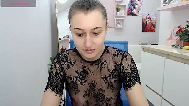 muriel elvin online show from December 3, 9:51 am