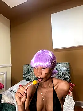 Snapshot of Monakeys chatting on November 19, 7:47 pm Monakeys online show from November 19, 7:47 pm