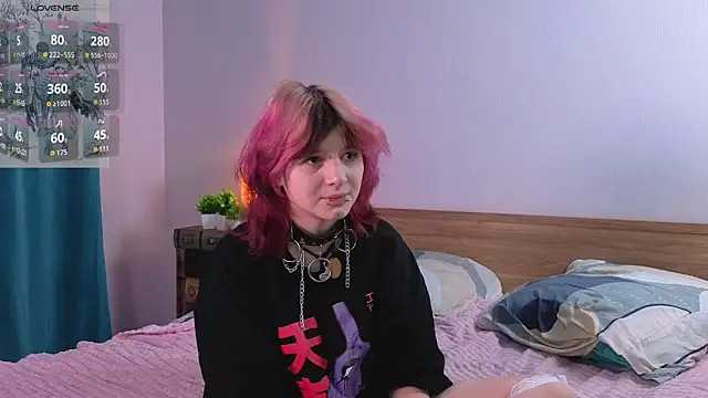 Snapshot of TaiteBeat chatting on November 24, 6:40 pm TaiteBeat online show from November 24, 6:40 pm