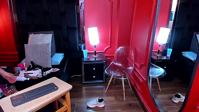 bellarivera  online show from March 6, 7:10 pm