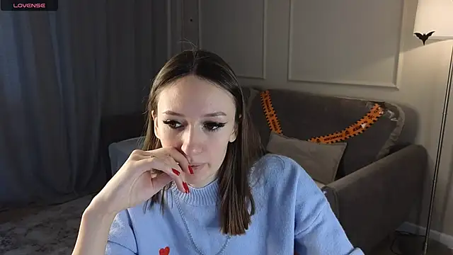 Snapshot of cutienaughtygirl chatting on November 17, 8:42 am cutienaughtygirl online show from November 17, 8:42 am