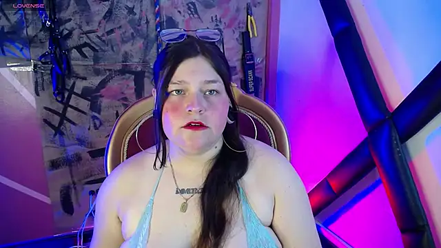 Milaanddalia online show from October 1, 7:09 pm