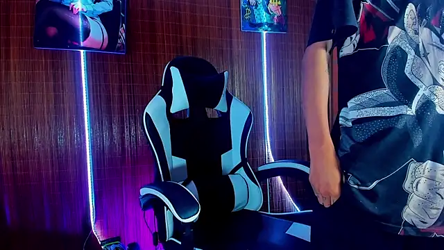 Snapshot of briamhoconor_xh chatting on February 7, 4:05 am briamhoconor xh online show from February 7, 4:05 am