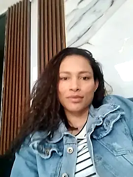 SofiaDelicia online show from December 19, 4:25 pm