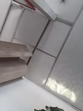 Snapshot of Tattoboy19cm chatting on November 17, 6:03 pm Tattoboy19cm online show from November 17, 6:03 pm