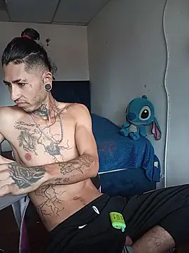 Tattoboy19cm online show from April 17, 4:10 pm