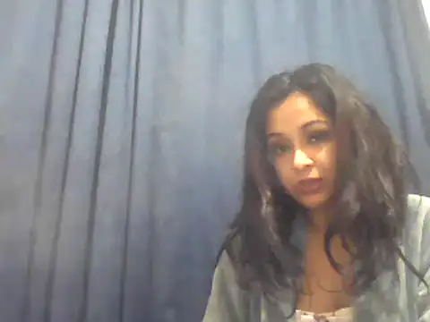 Snapshot of cute_indianxo chatting on September 29, 3:33 am cute indianxo online show from September 29, 3:33 am