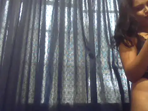 Snapshot of cute_indianxo chatting on October 19, 1:12 pm cute indianxo online show from October 19, 1:12 pm