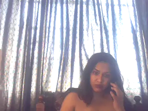Snapshot of cute_indianxo chatting on November 28, 9:01 am cute indianxo online show from November 28, 9:01 am