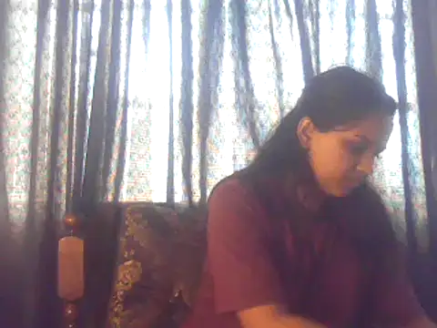 Snapshot of cute_indianxo chatting on November 30, 10:41 am cute indianxo online show from November 30, 10:41 am