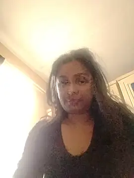Snapshot of cute_indianxo chatting on July 18, 12:53 pm cute indianxo online show from July 18, 12:53 pm
