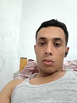 Snapshot of Naymik911 chatting on November 1, 12:23 am Naymik911 online show from November 1, 12:23 am