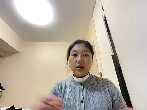 xena0501 online show from November 22, 1:21 pm