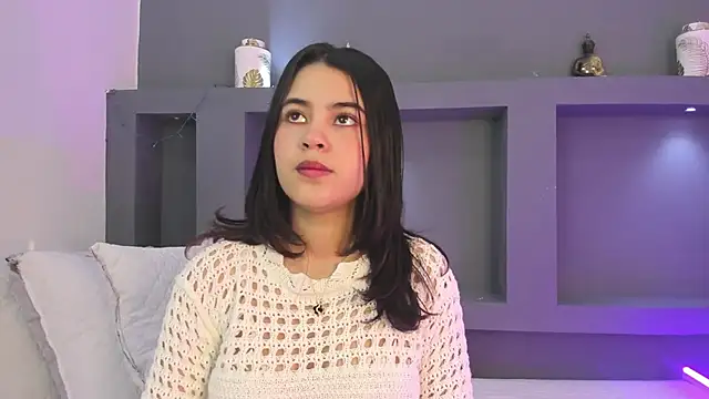 MaiaaCandy online show from October 11, 8:40 pm