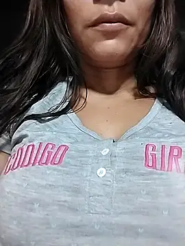 dyjaA online show from October 31, 10:27 am