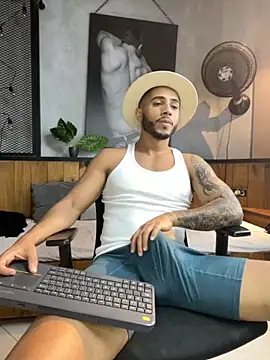 Lucaswatsons online show from September 15, 7:36 pm