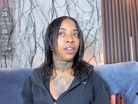 Pauline Fox online show from February 12, 2:28 am