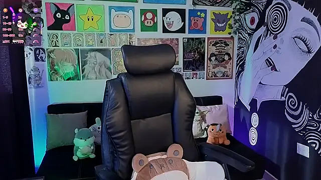 Snapshot of Yuhwan_ chatting on November 8, 8:18 pm Yuhwan online show from November 8, 8:18 pm