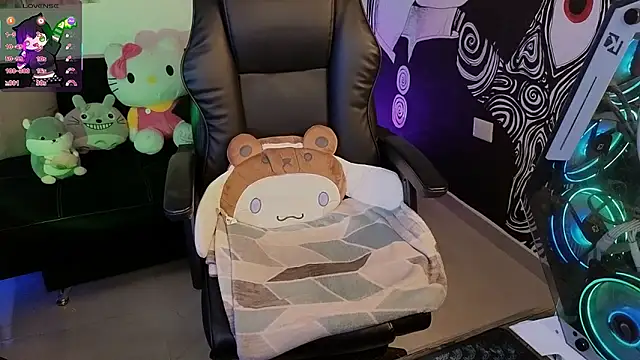 Snapshot of Yuhwan_ chatting on November 10, 7:13 pm Yuhwan online show from November 10, 7:13 pm