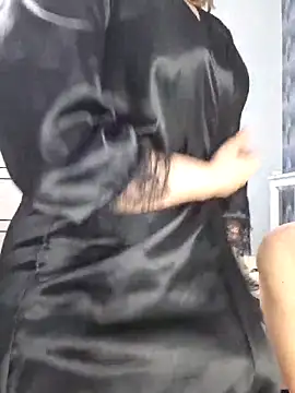 Snapshot of VChelsiV chatting on June 1, 7:37 pm VChelsiV online show from June 1, 7:37 pm