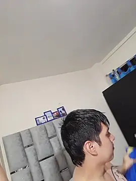 Andbry online show from February 1, 1:59 am