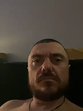 Guttt888 online show from April 7, 3:29 am